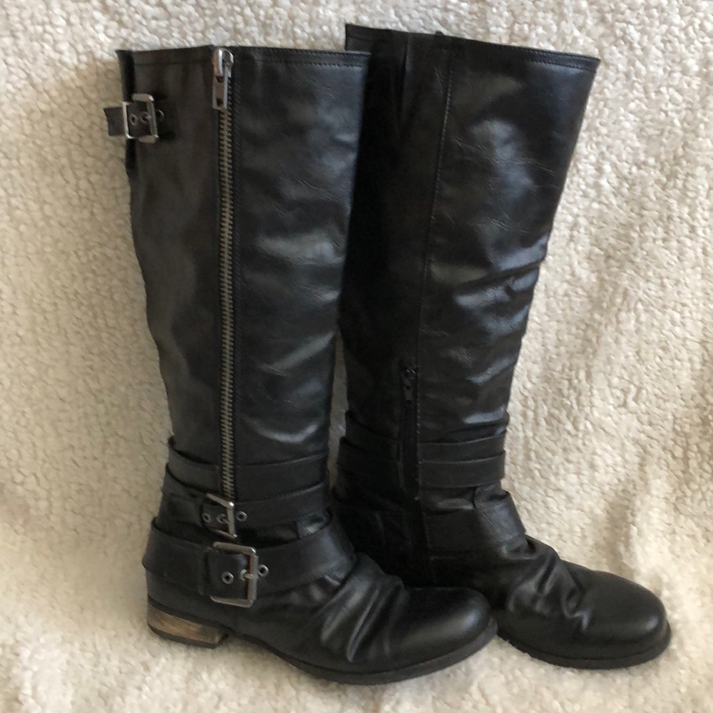 Carlos Santana tall size 8 black boots